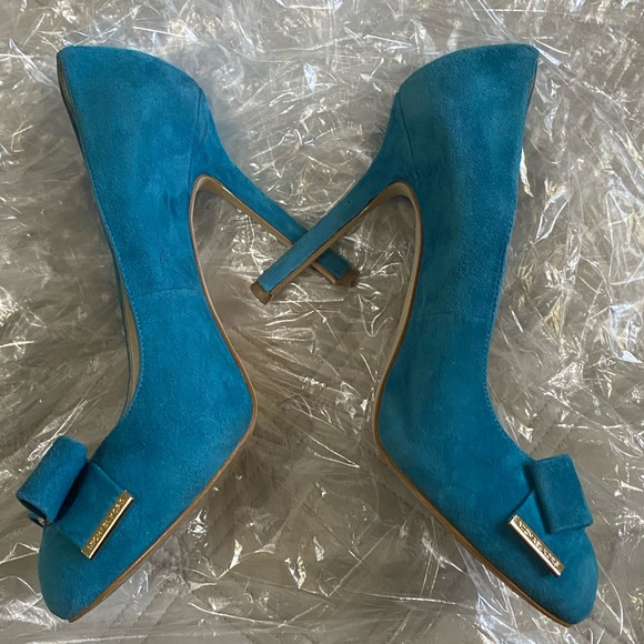 Michael Kors Pumps - Picture 6 of 8